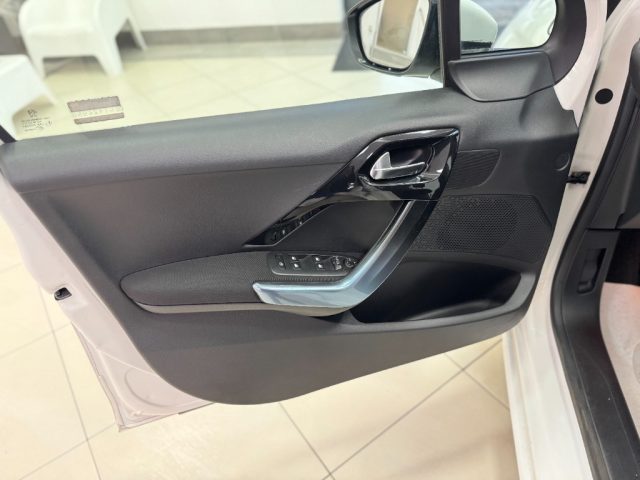 PEUGEOT 208 usata, con Cruise Control