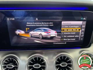 MERCEDES-BENZ E 220 usata, con Fendinebbia