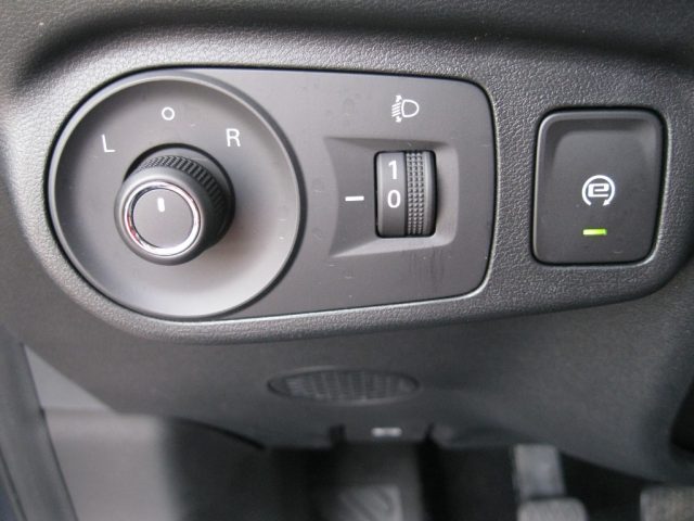 MG ZS usata, con Immobilizzatore elettronico