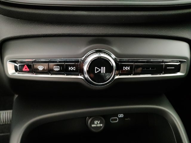 VOLVO XC40 usata, con Touch screen