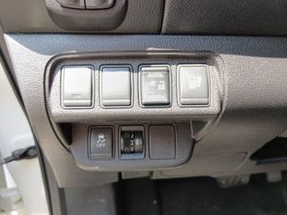 NISSAN Leaf usata, con Autoradio