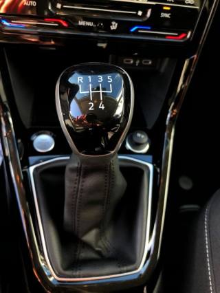 VOLKSWAGEN T-Cross usata, con Volante multifunzione