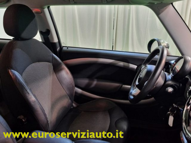 MINI Cooper D usata 27