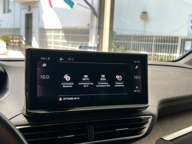 PEUGEOT 3008 usata, con Luci diurne LED