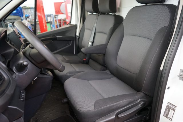 RENAULT Trafic usata, con Cruise Control