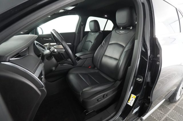 CADILLAC XT4 usata 11