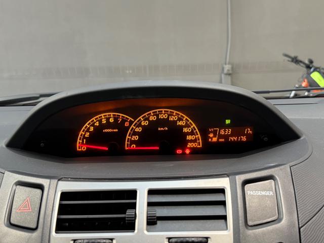 TOYOTA Yaris usata, con Servosterzo