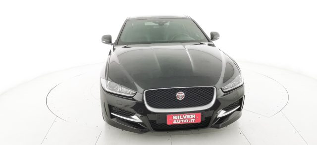 JAGUAR XE usata, con Airbag