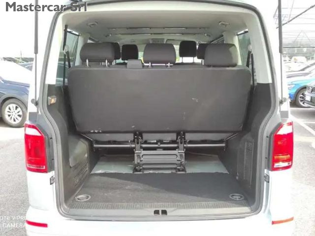 VOLKSWAGEN T6 Caravelle usata 14