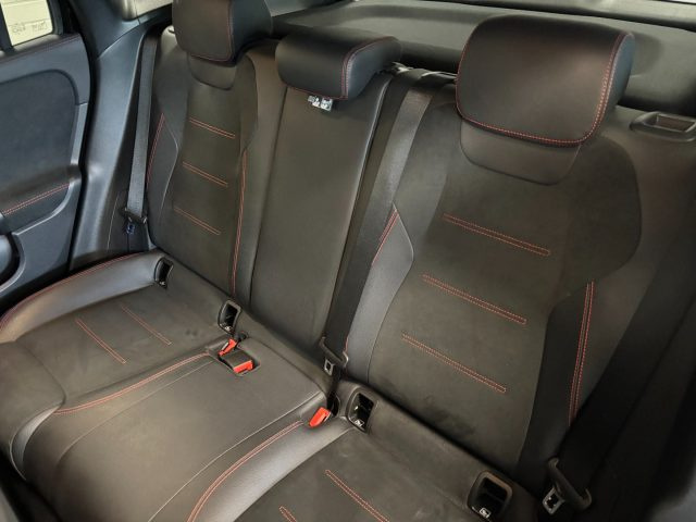 MERCEDES-BENZ GLA 180 usata, con Fendinebbia