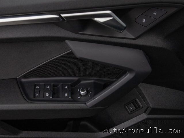 AUDI A3 usata, con Specchietti laterali elettrici