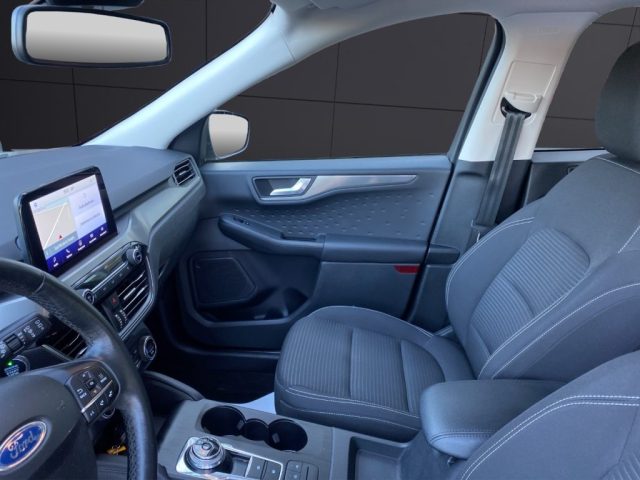 FORD Kuga usata, con Sistema di navigazione