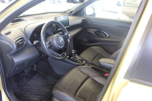 TOYOTA Yaris Cross usata, con Interni in pelle