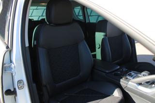 PEUGEOT 3008 usata, con Gancio traino