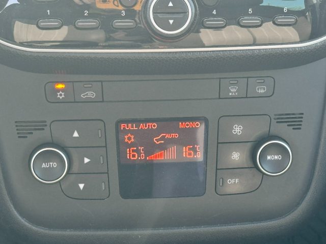 FIAT Punto usata, con Controllo automatico clima