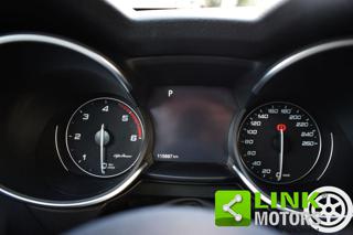ALFA ROMEO Stelvio usata, con Controllo automatico clima