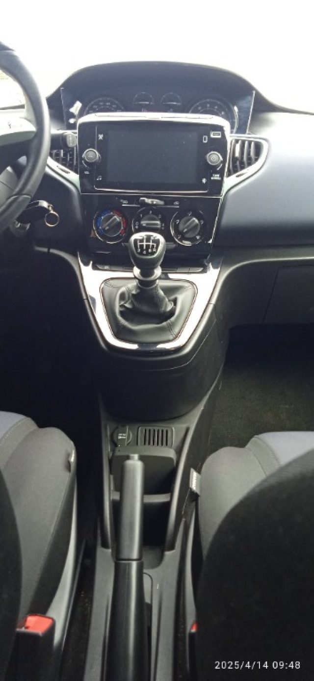 LANCIA Ypsilon usata 15