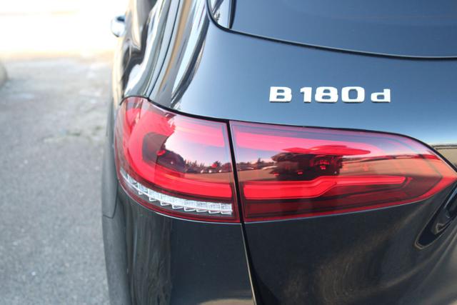 MERCEDES-BENZ B 180 usata, con Autoradio