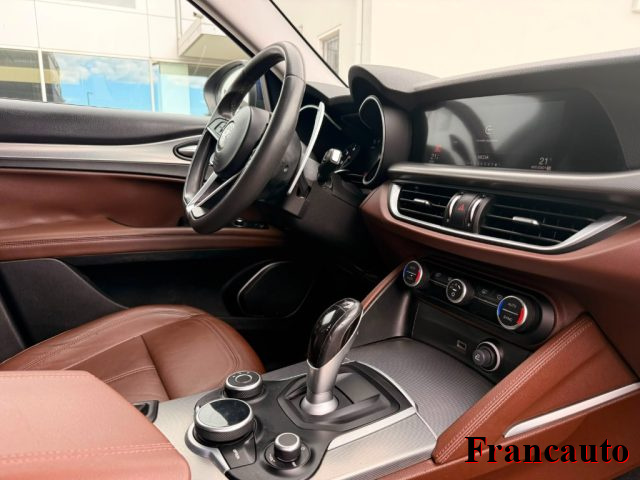 ALFA ROMEO Stelvio usata, con Cerchi in lega