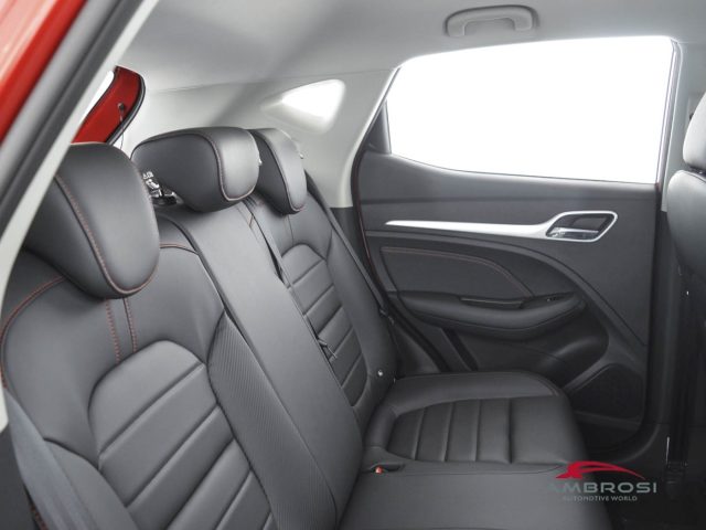 MG ZS usata 10