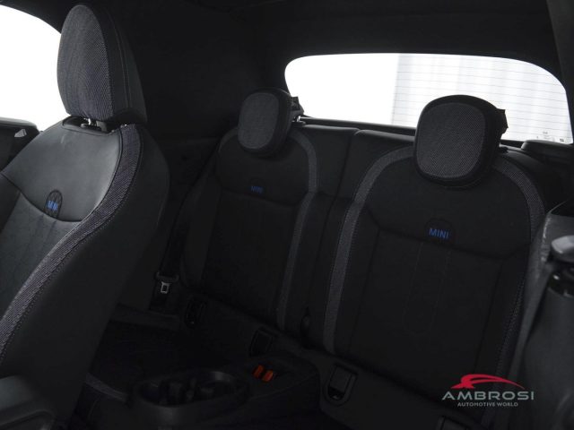 MINI Cabrio usata 9