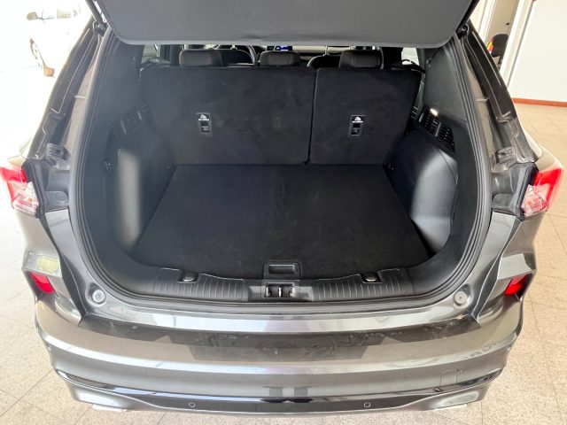 FORD Kuga usata, con Sistema di navigazione