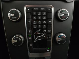 VOLVO V40 usata, con Volante in pelle