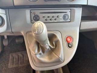 RENAULT Kangoo usata, con Kit antipanne