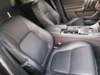 JAGUAR XF usata, con Head-up display