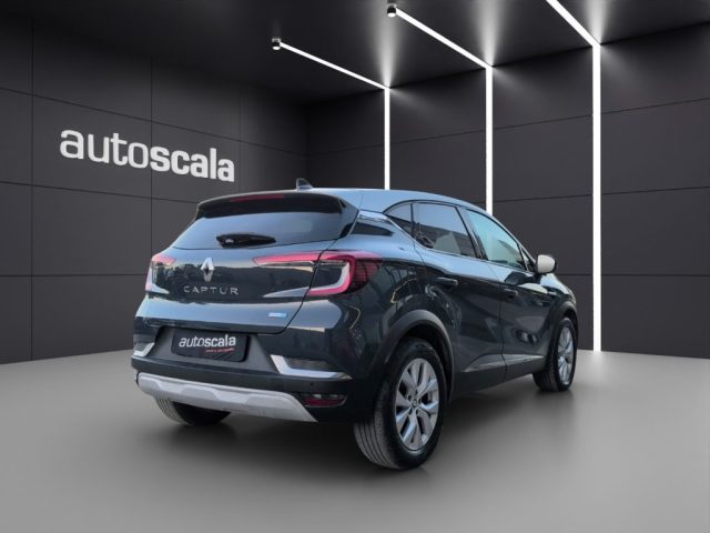 RENAULT Captur usata, con Boardcomputer