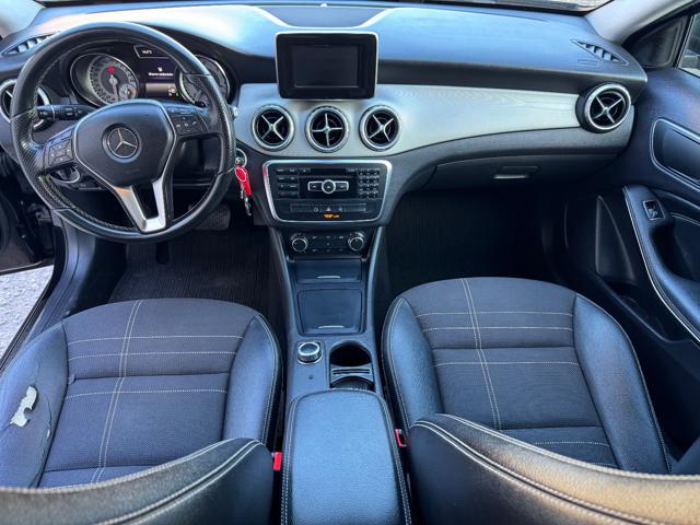 MERCEDES-BENZ GLA 200 usata, con Cronologia tagliandi