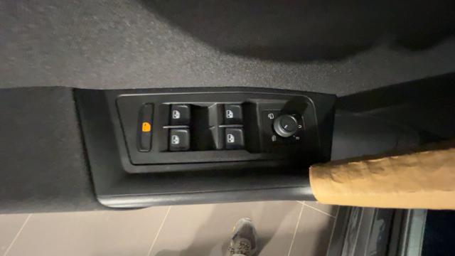 VOLKSWAGEN T-Roc usata, con Bluetooth