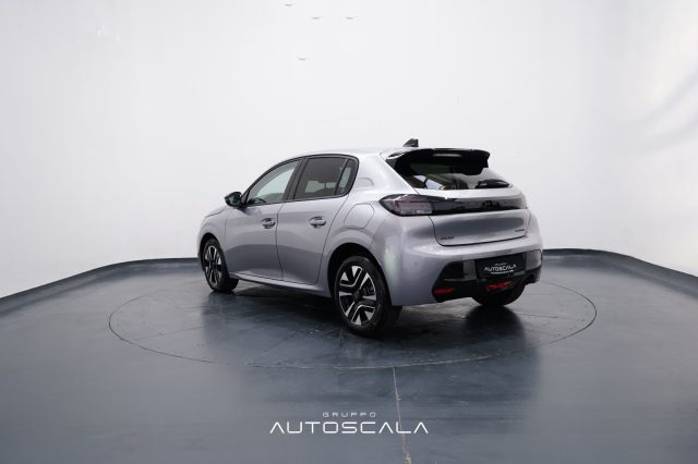 PEUGEOT 208 usata, con Autoradio