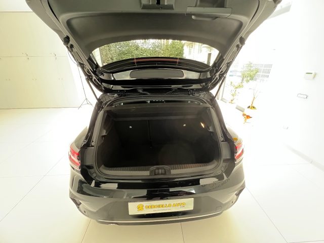 RENAULT Clio usata, con Lettore CD