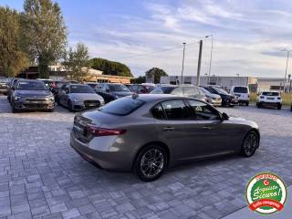 ALFA ROMEO Giulia usata, con Controllo automatico clima