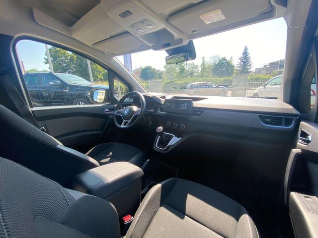 RENAULT Kangoo usata 35