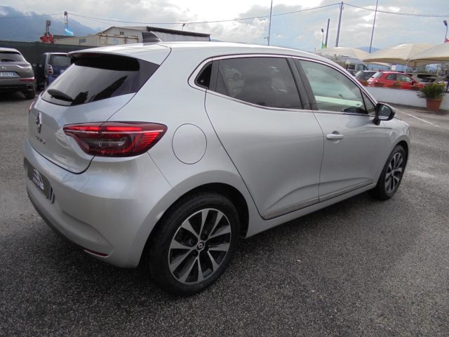 RENAULT Clio usata, con Sensori di parcheggio posteriori