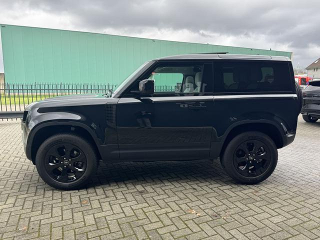 LAND ROVER Defender usata, con Autoradio