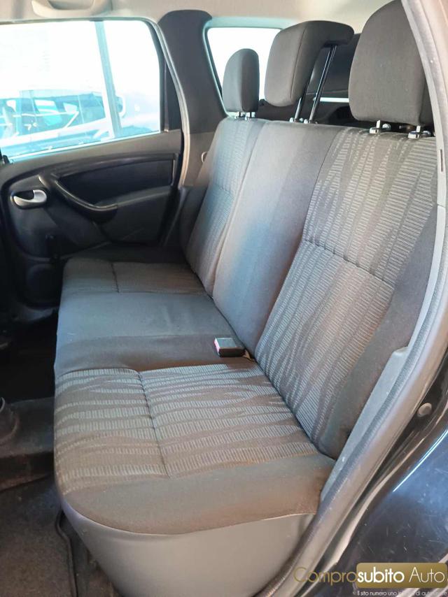 DACIA Duster usata 13