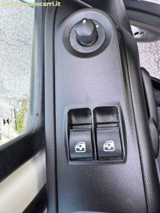 IVECO Daily usata, con Volante multifunzione