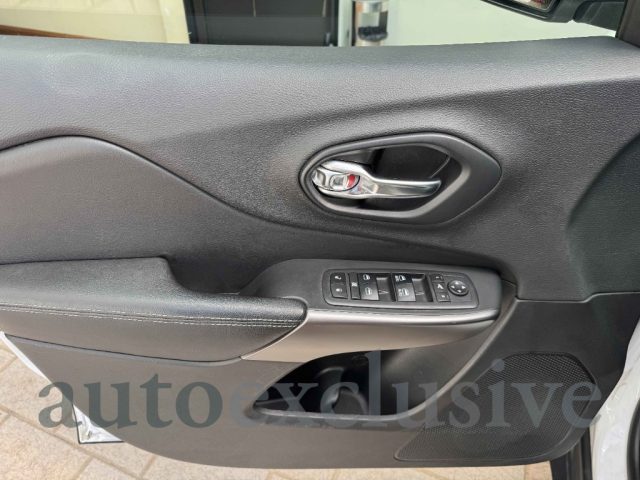 JEEP Cherokee usata, con Controllo elettronico della corsia
