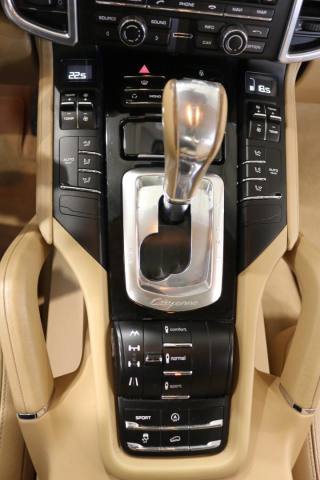 PORSCHE Cayenne usata, con Volante in pelle