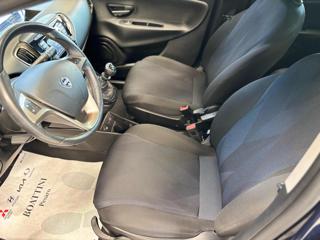 LANCIA Ypsilon usata, con Autoradio