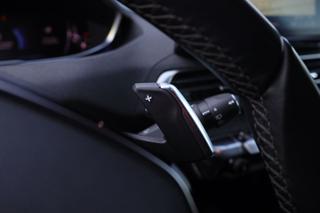PEUGEOT 5008 usata, con Luci diurne