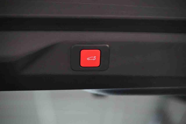 PEUGEOT 3008 usata, con Boardcomputer
