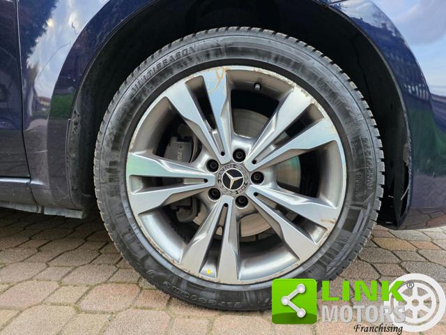 MERCEDES-BENZ V 250 usata, con Climatizzatore