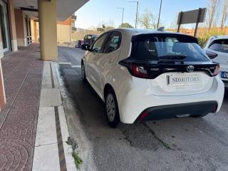 TOYOTA Yaris usata, con Airbag