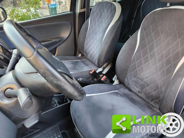 LANCIA Ypsilon usata, con Boardcomputer