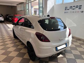 OPEL Corsa usata, con Airbag Passeggero