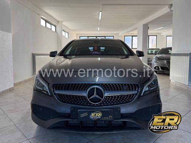 MERCEDES-BENZ CLA 200 usata, con Airbag